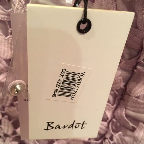 LIGHT PURPLE LACE PANEL DRESS - Picture 6 of 7